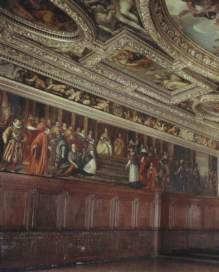 Интерьер Зала заседаний Совета Десяти во Дворце Дожей в Венеции