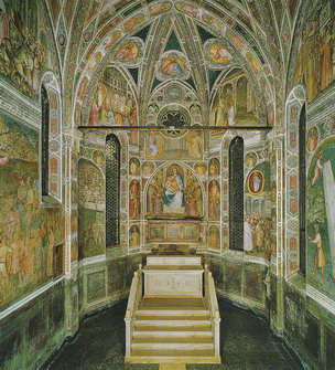 Интерьер, алтарь и фрески капеллы блаженного Луки Беллуди в соборе Святого Антония