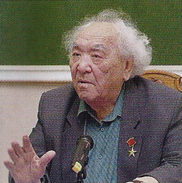 Калмыкский поэт Давид Кугультинов