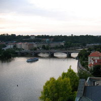 Вид на Влтаву и Манешов мост со Староместской мостовой башни