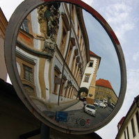 Прага зеркальная