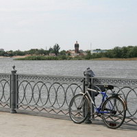 Набережная реки Волга в Астрахани