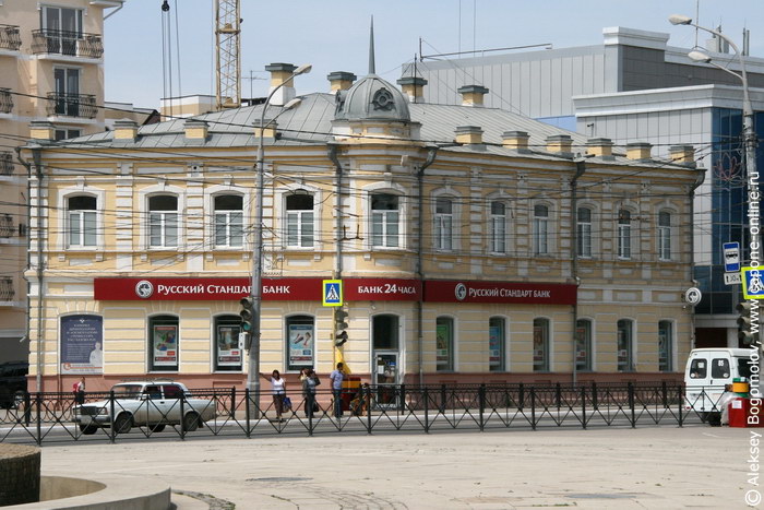 Улица Адмиралтейская в Астрахани